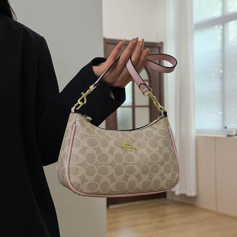 Luxury Women High End Leather  - огляд і ціна Luxury Lifestyle For Women
