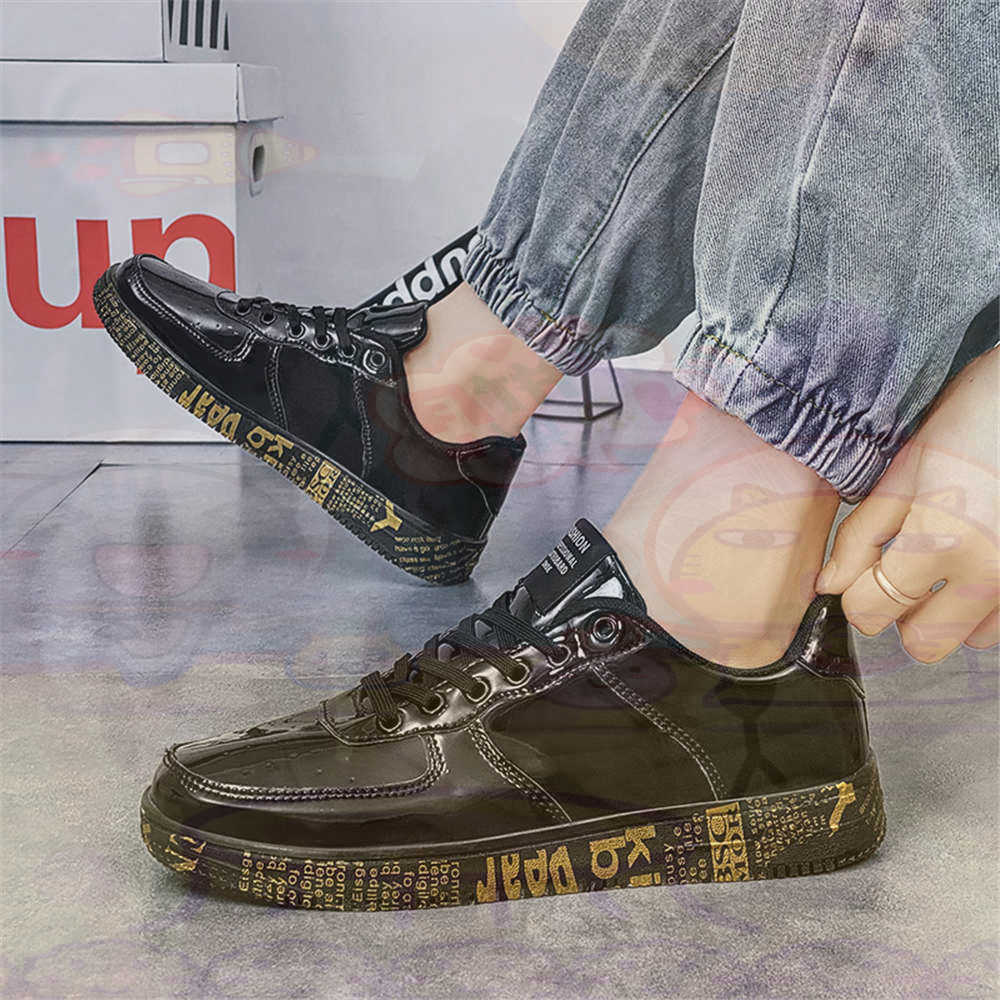 Round Foot Size 45 Sneakers Wh - огляд і ціна Luxury Lifestyle Training