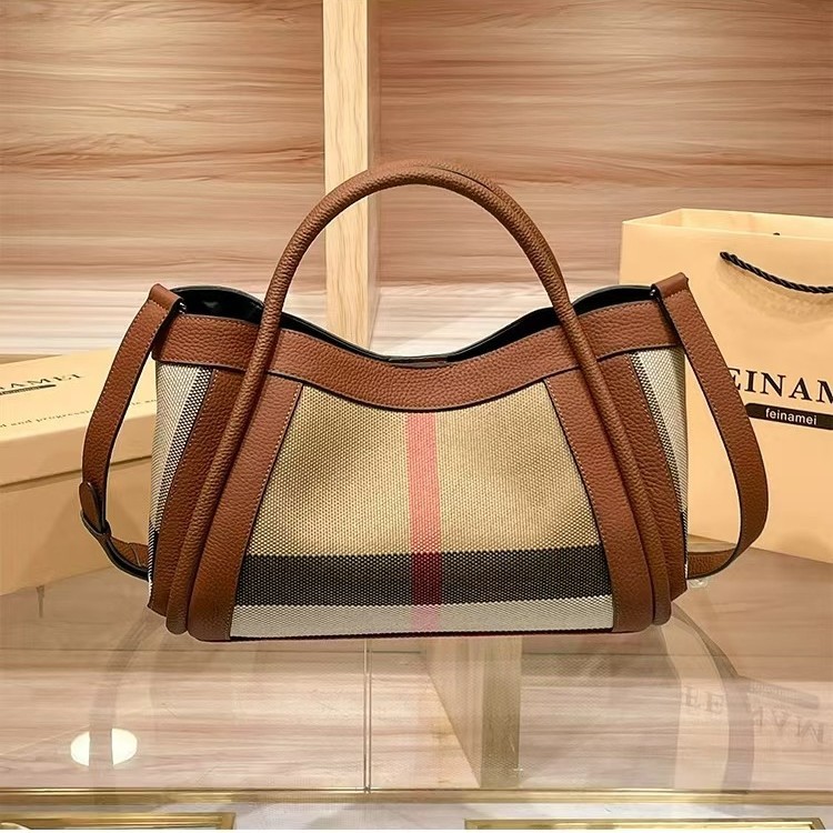 Luxury Hands-Free Designer Dia - огляд і ціна Luxury Lifestyle For Women